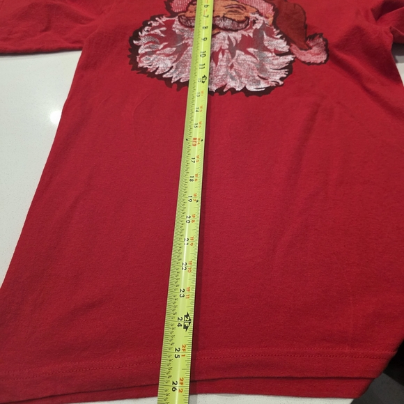 Red Santa Claus Graphic Tee - Picture 6 of 6